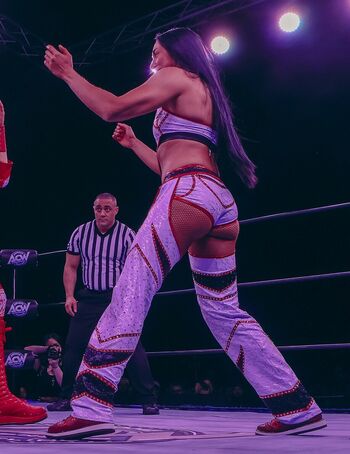 Indi Hartwell