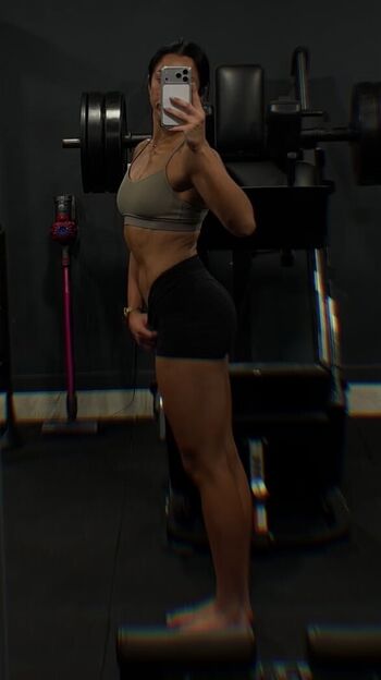 Indi Hartwell