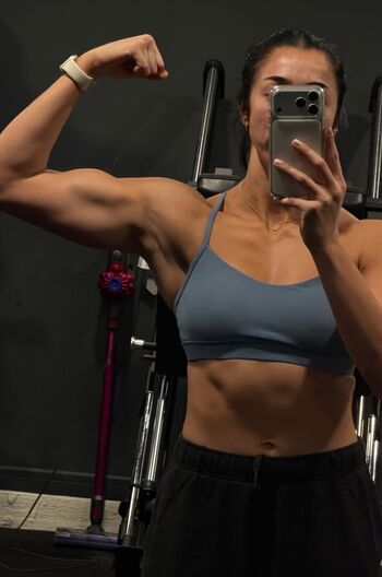 Indi Hartwell