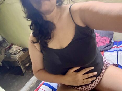Leaked Indian naughty stuff private photo viral onlyfans