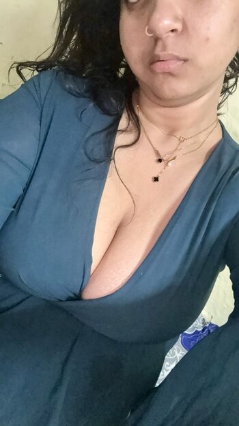 Leaked Indian naughty stuff page private photo viral onlyfans