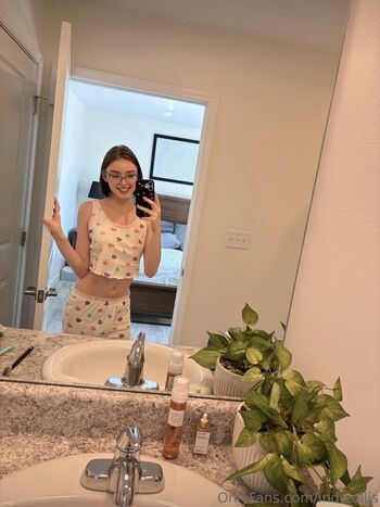 Leaked Indieellis page private photo viral onlyfans