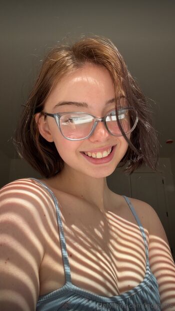 Leaked Indieellis private photo viral onlyfans