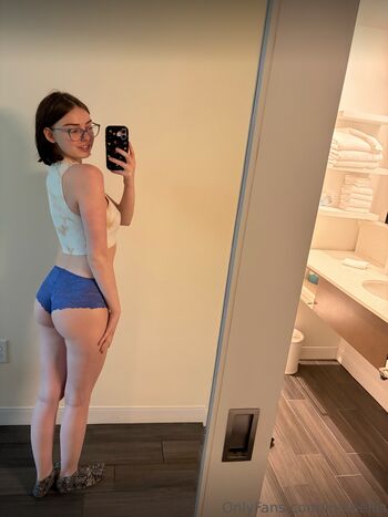 Leaked Indieellis private photo viral onlyfans