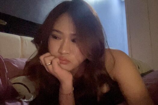 Leaked Indonesian girls  page private photo viral onlyfans