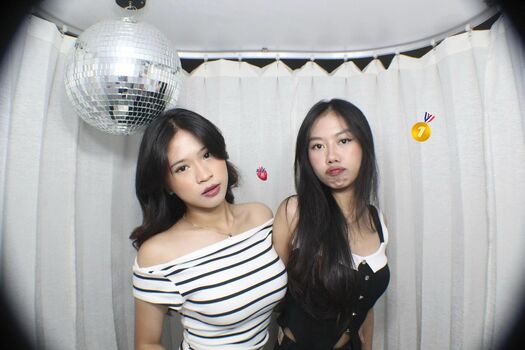 Leaked Indonesian girls  page private photo viral onlyfans