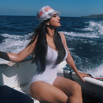 Leaked Indonesian girls private photo viral onlyfans