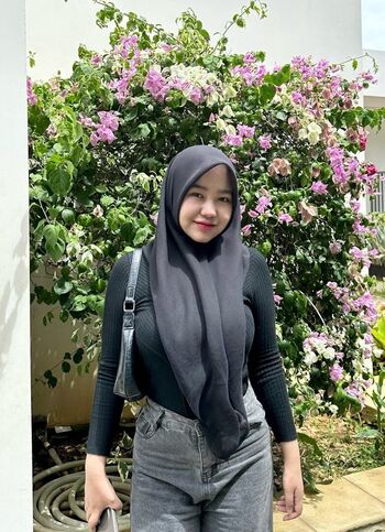 Leaked Indonesian girls private photo viral onlyfans