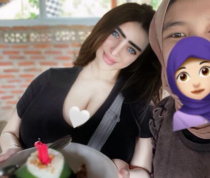 Leaked Indonesian girls private photo viral onlyfans