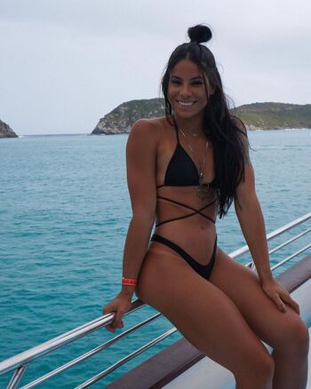 Ingrid Oliveira