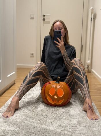 Leaked Inked feet private photo viral onlyfans
