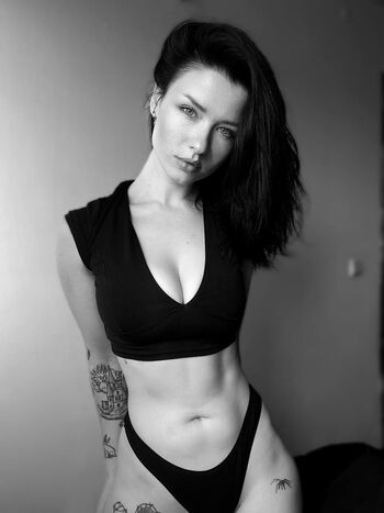 Leaked Innervus  page private photo viral onlyfans