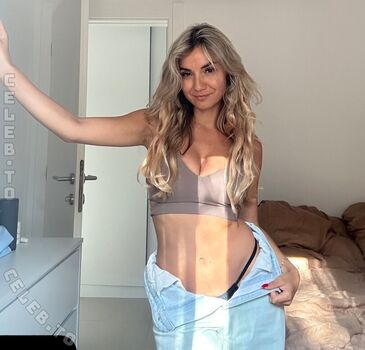 Leaked Inspiredbydzeni private photo viral onlyfans