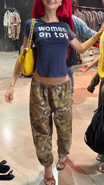 Leaked Iris law private photo viral onlyfans