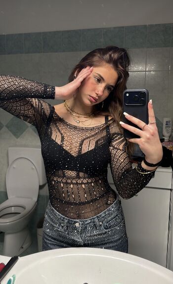 Leaked Iris vallarani private photo viral onlyfans