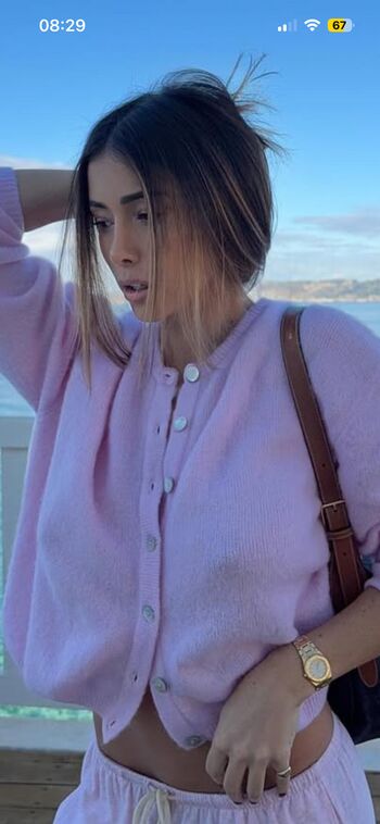 Leaked Isabeau private photo viral onlyfans