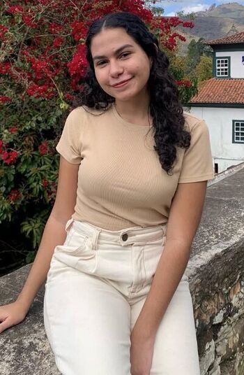Isabela Coelho Santos