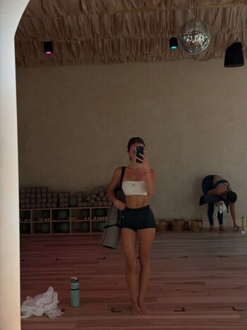 Leaked Isabella l flores private photo viral onlyfans