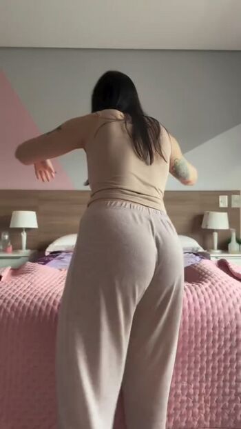 Leaked Isabella lacerda private photo viral onlyfans