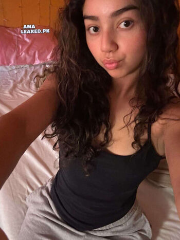 Isabella Luna Tovar