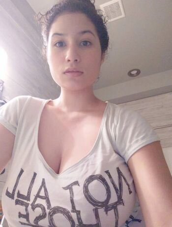 Leaked Isabellardrguez page private photo viral onlyfans