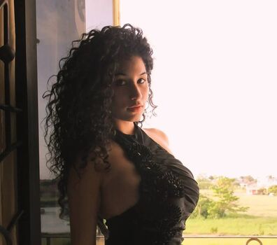 Leaked Isabellardrguez page private photo viral onlyfans
