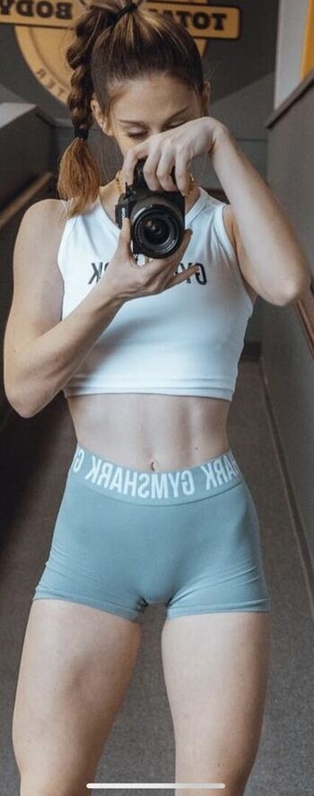 Isabelle Larsen