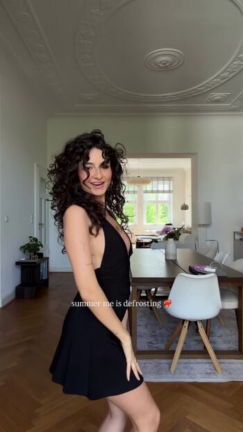 Leaked Ischtar isik page private photo viral onlyfans