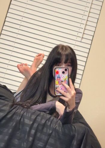 Leaked Isizzly page private photo viral onlyfans