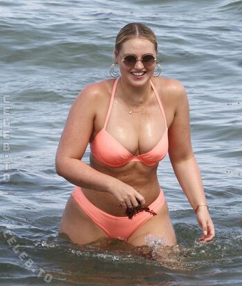 Iskra Lawrence
