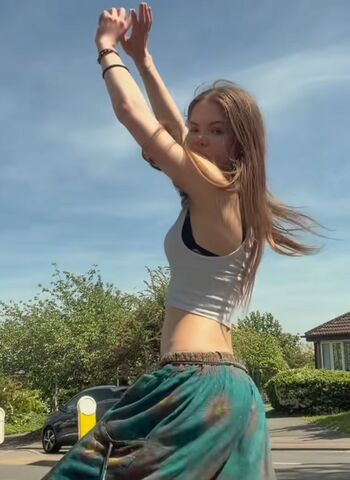 Leaked Isobel burwood private photo viral onlyfans