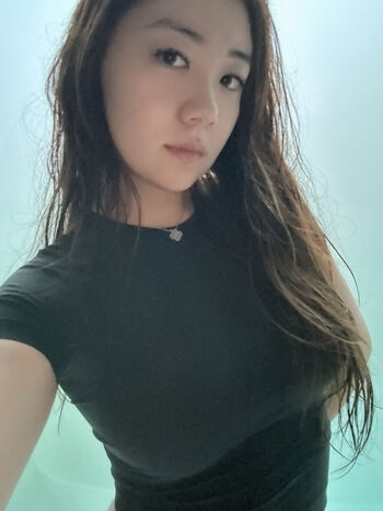 Leaked Issfanfan private photo viral onlyfans