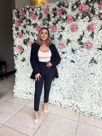 Leaked Itsalirose page private photo viral onlyfans
