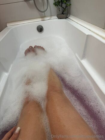 Leaked Itselizamae private photo viral onlyfans