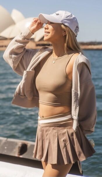 Leaked Itsjenniboop page private photo viral onlyfans