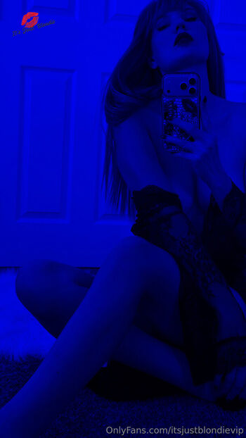 Leaked Itsjustblondie itsjustashley private photo viral onlyfans