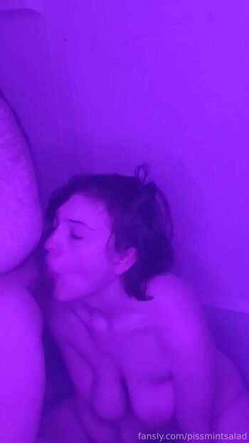 Leaked Itsmintsalad private photo viral onlyfans