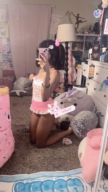 Leaked Ittlevil private photo viral onlyfans