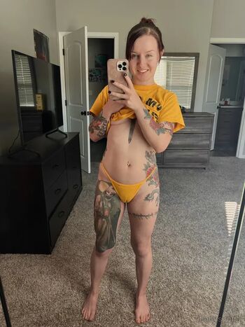 Leaked Itty bitty private photo viral onlyfans