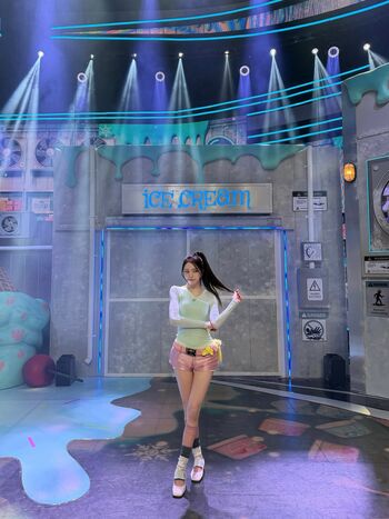 Leaked Itzy all in us page private photo viral onlyfans