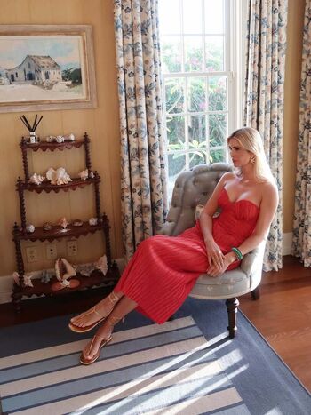 Leaked Ivanka trump private photo viral onlyfans