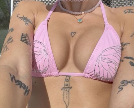Leaked Ivasimmetria page private photo viral onlyfans