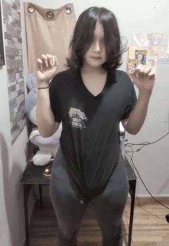Leaked Ivo yi private photo viral onlyfans