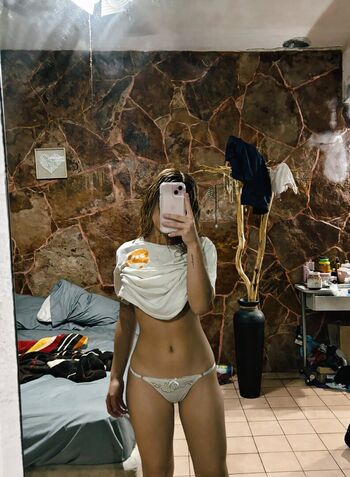 ivydearechavala