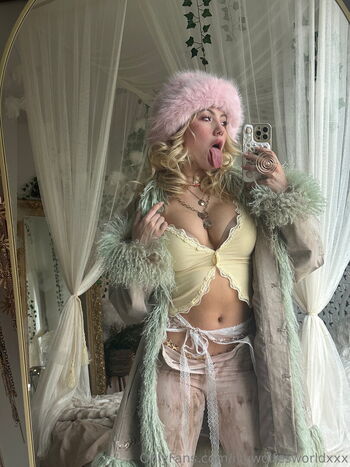 Leaked Ivywolfesworldxxx private photo viral onlyfans