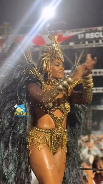Leaked Iza cantora private photo viral onlyfans