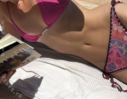 Leaked Izaandelle page private photo viral onlyfans