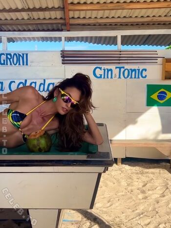 Leaked Izabel goulart page private photo viral onlyfans
