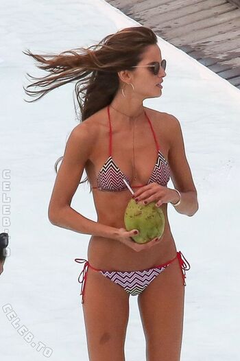 Leaked Izabel goulart page private photo viral onlyfans