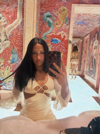 Leaked Izzy baron private photo viral onlyfans